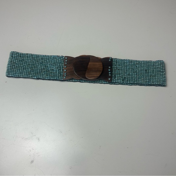 Handmade Bohemian Elastic Hippie EthicallyMade Wooden Closure Stretchy Bead Belt - Picture 8 of 12